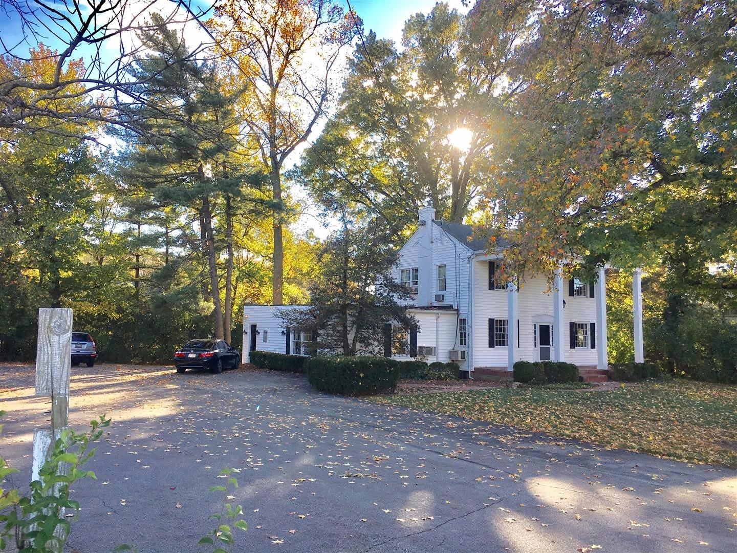 891 West North Bend Road, Cincinnati, OH 45224