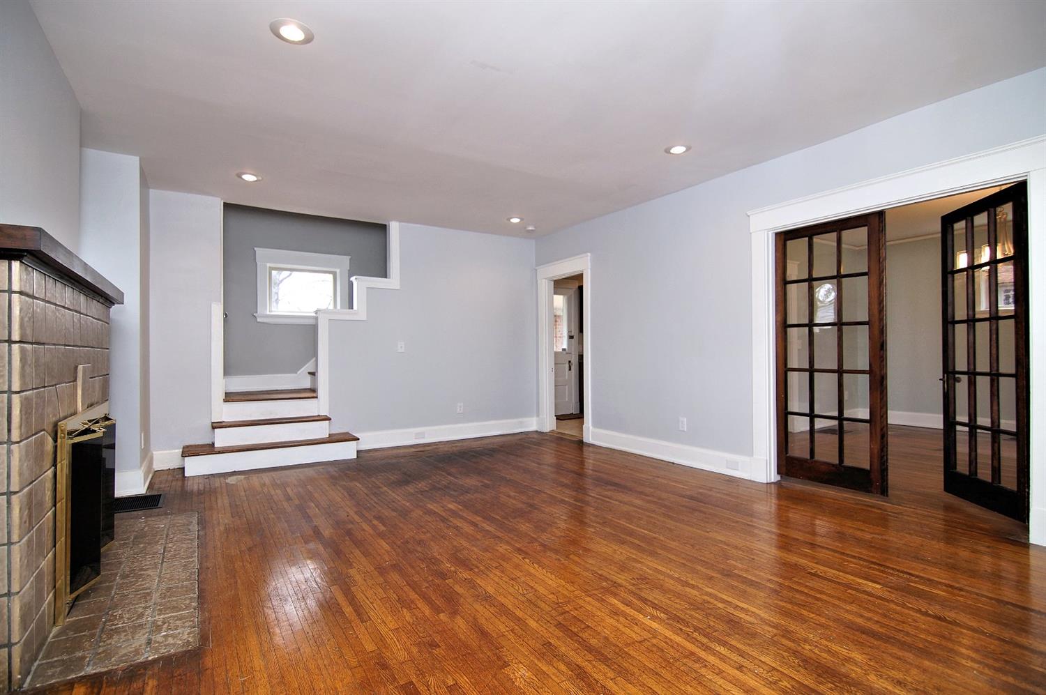 4452 Erie Avenue, Cincinnati, OH 45227