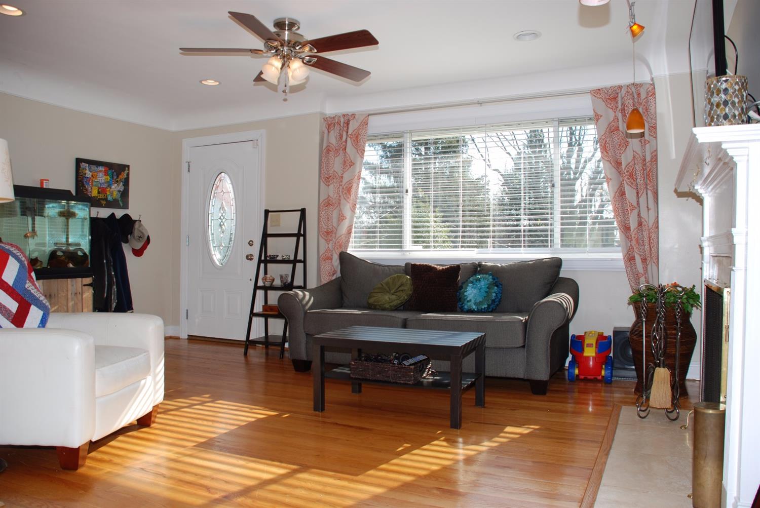 1363 Collinsdale Avenue, Anderson Twp, OH 45230