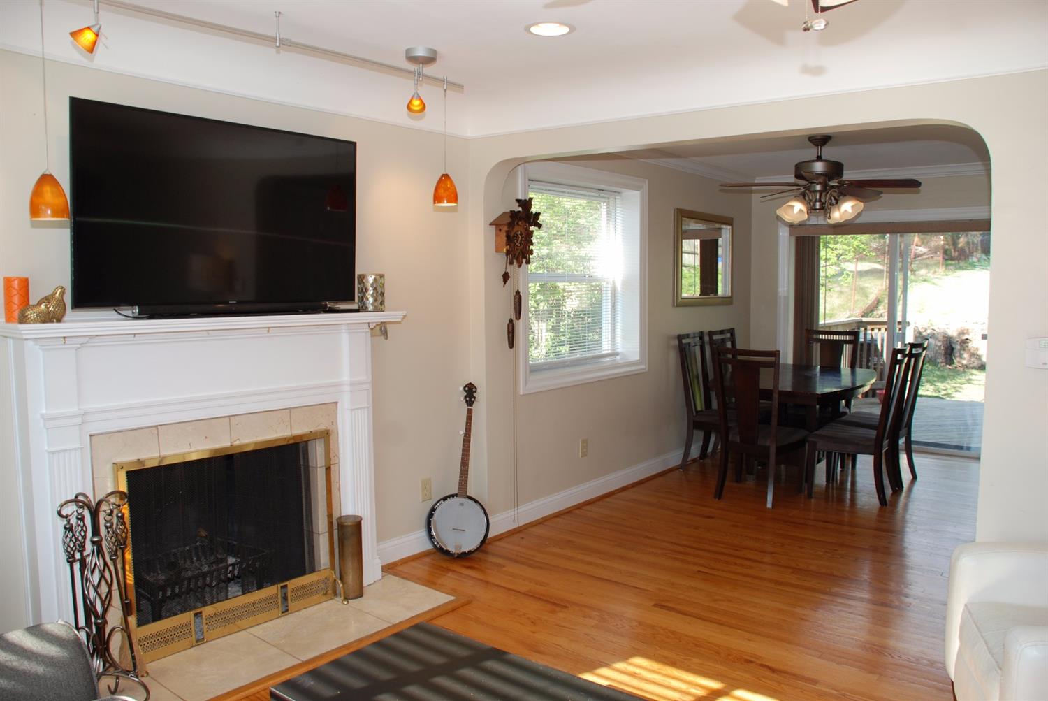1363 Collinsdale Avenue, Anderson Twp, OH 45230