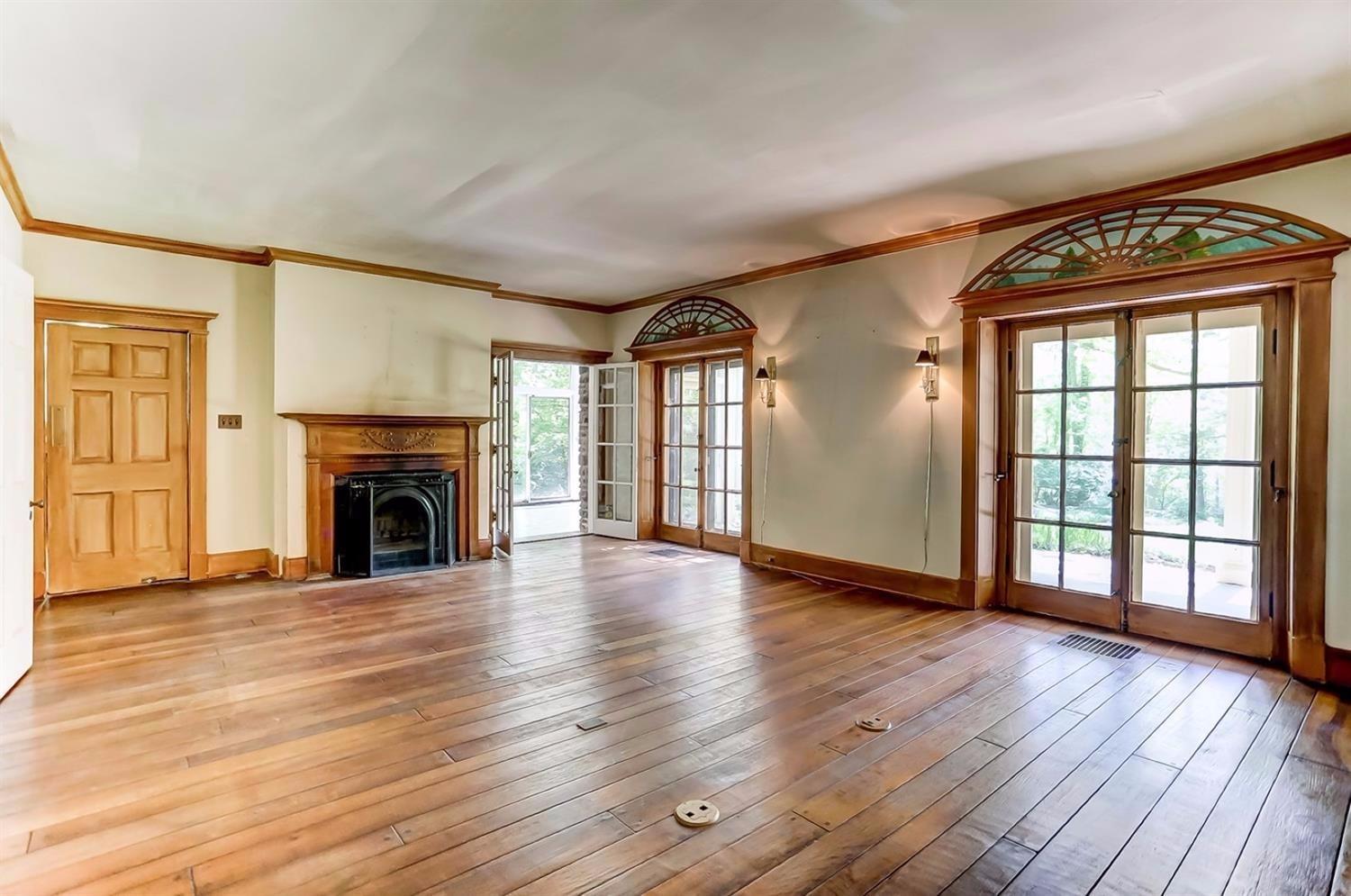 4600 Drake Road, Indian Hill, OH 45243