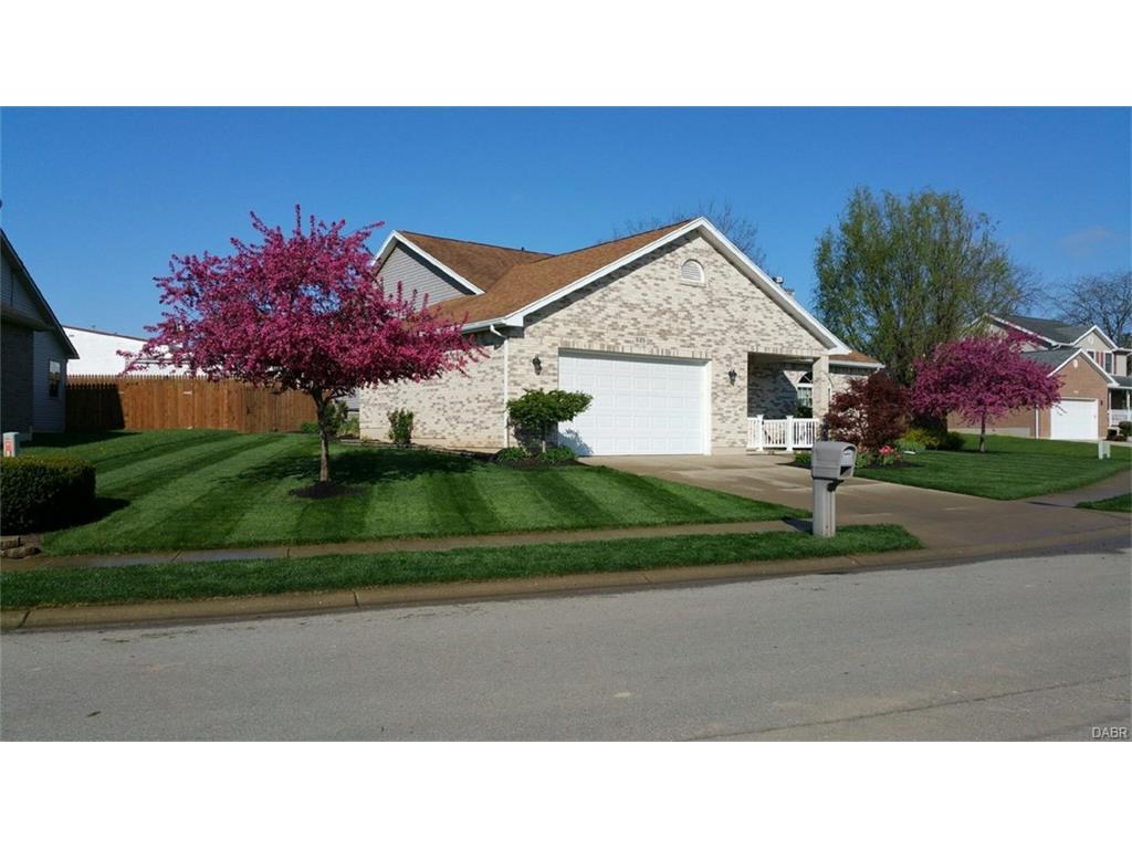 525 S Floyd Street, Lewisburg, OH 45338