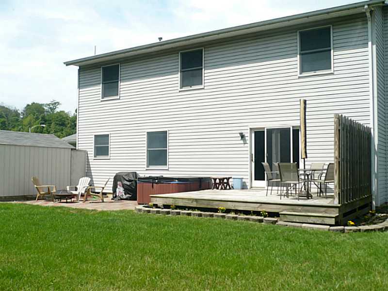 1311 MAPLE LEAF, Sidney, OH45365