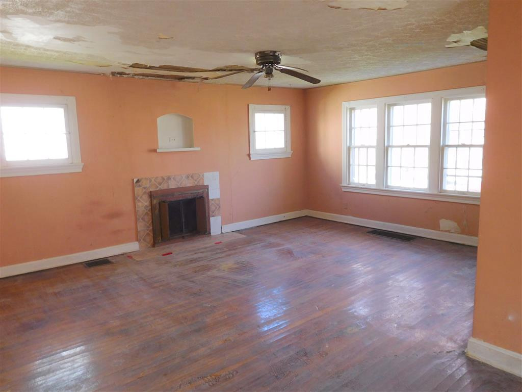 2227 Rugby RdDayton, OH, 45406Montgomery County