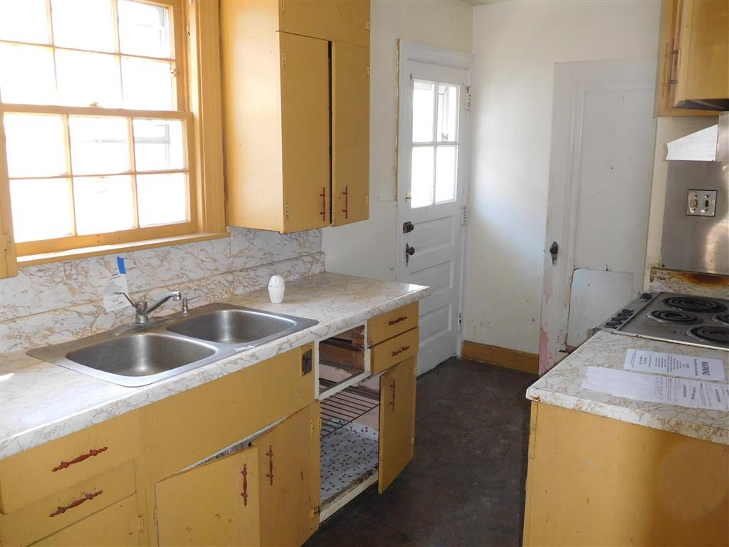 2227 Rugby RdDayton, OH, 45406Montgomery County