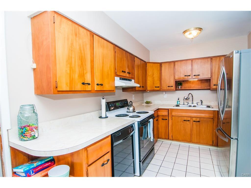 1323 Lemcke Road, Beavercreek, OH 45434
