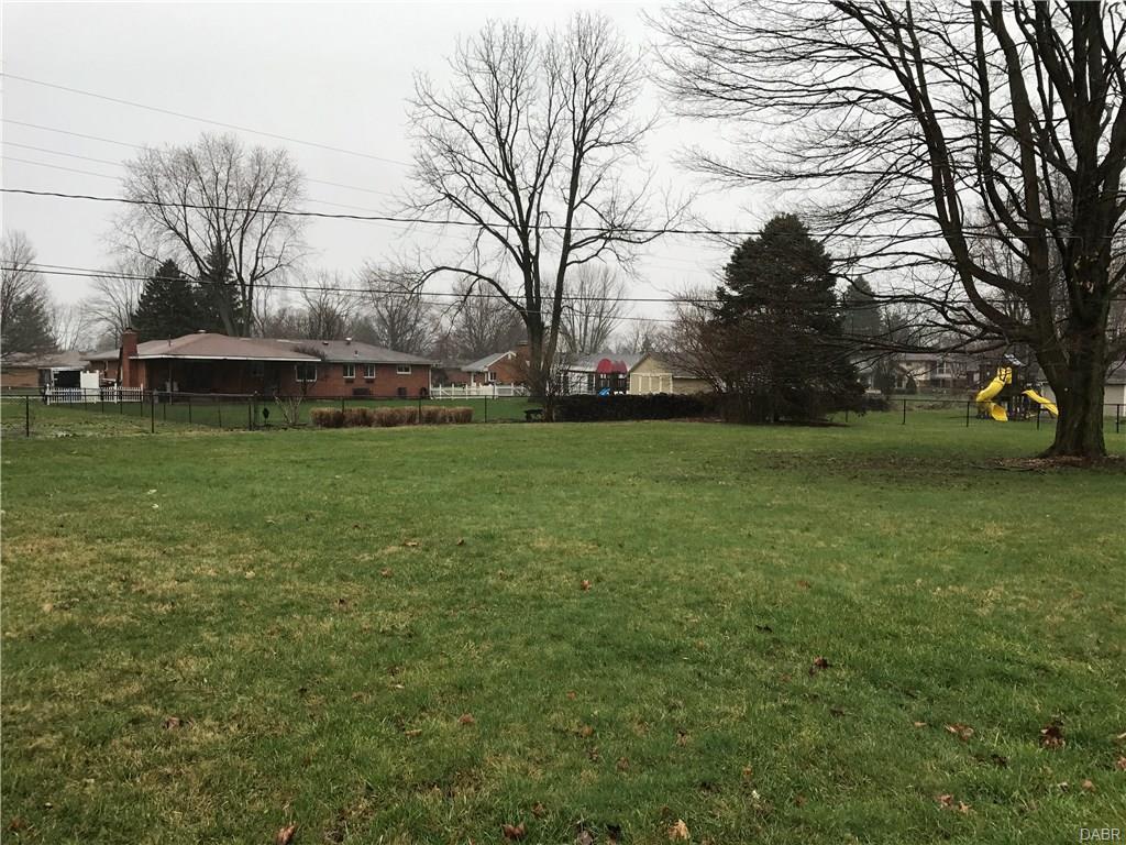 1426 Howell Road, Beavercreek, OH 45434