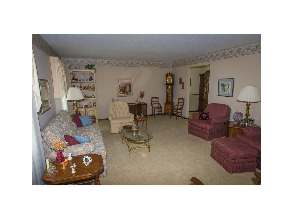 2744 Wellsford Lane, Springfield, OH45503