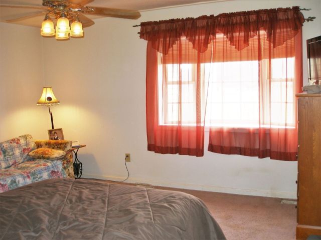 6927 US Rt 50, Bainbridge, OH 45612