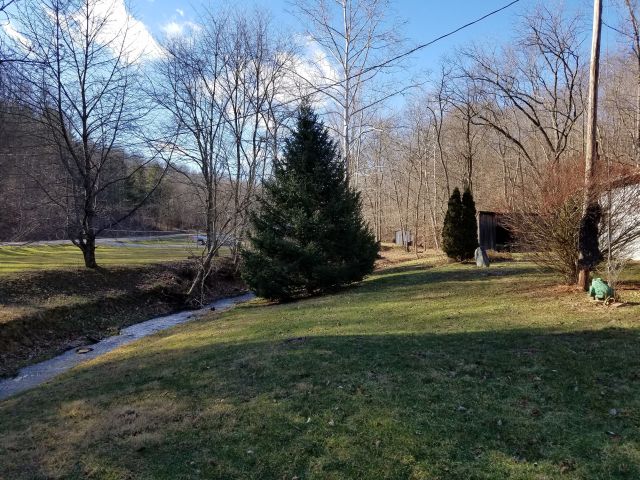 61201 Siverly Creek Rd, McArthur, OH 45651