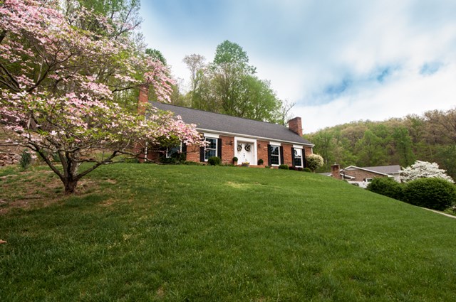 3721 Stagecoach Ln., Portsmouth, OH 45662