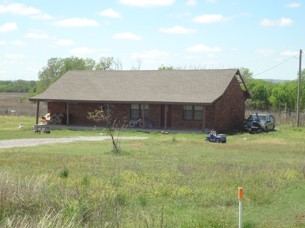 1805 S Meyers Rd, Apache, OK 73006