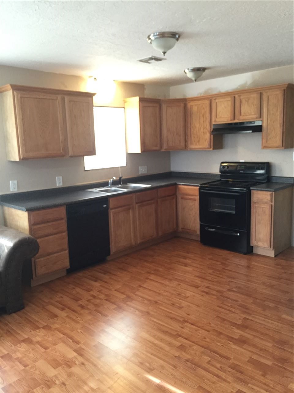 133 Hillside Rd, Apache, OK 73006