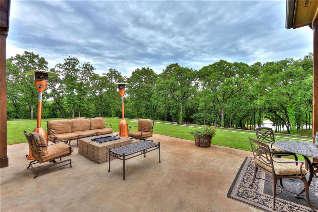 11749 E Coffee Creek Road, Arcadia, OK 73007
