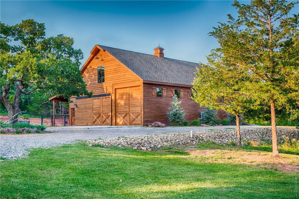 11749 E Coffee Creek Road, Arcadia, OK 73007