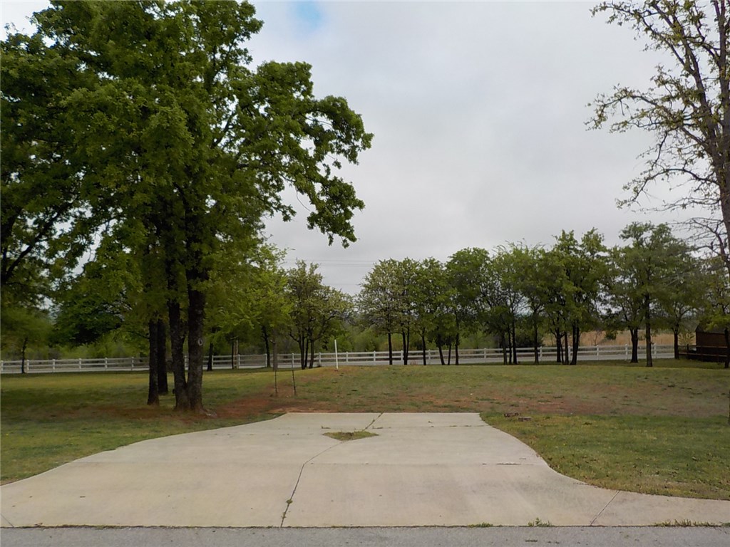 26933 Briar Oak Drive, Blanchard, OK 73010
