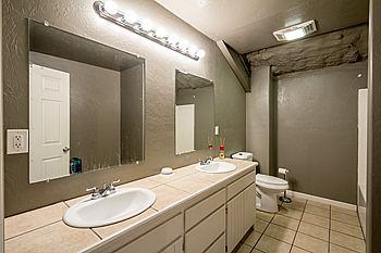 1020 S Morgan Road, Blanchard, OK 73010