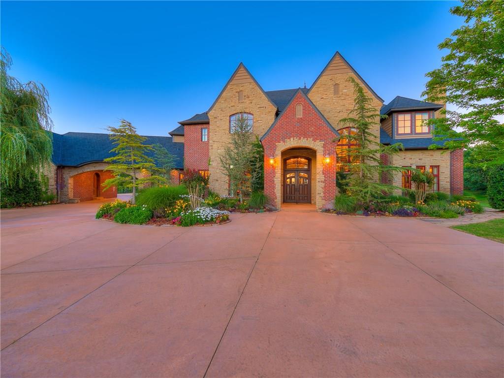 11416 Hillsdale Drive, Edmond, OK 73013