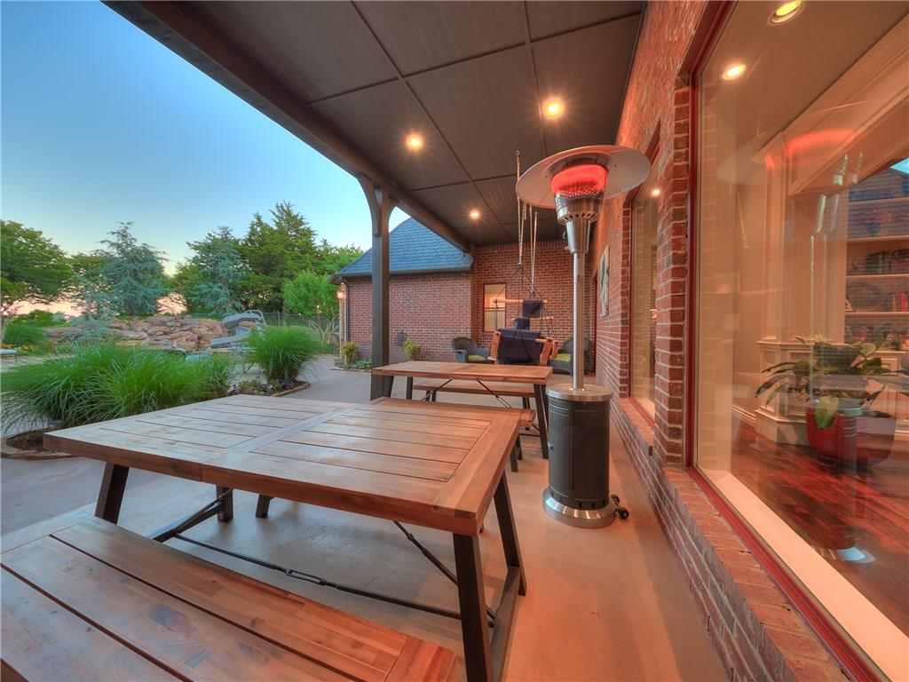 11416 Hillsdale Drive, Edmond, OK 73013