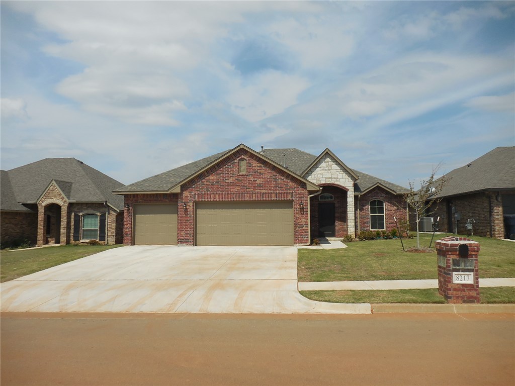 8217 NW 158th Street, Oklahoma City, OK 73013