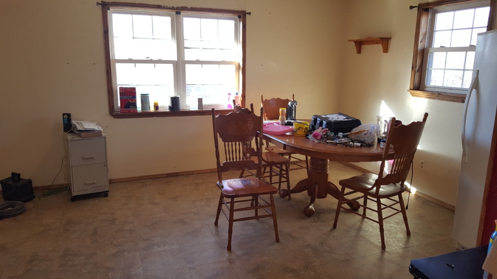 918 N Oklahoma, Cement, OK 73017