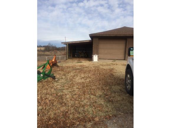 41015CS 2700, S of Anadarko, Cement, OK 73017