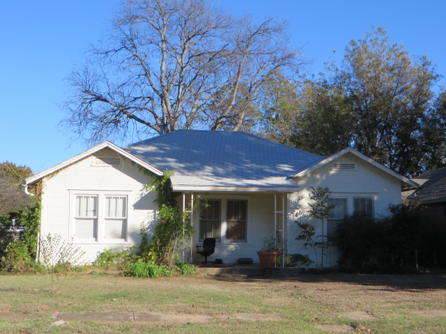 2001 S 14th, Chickasha, OK 73018