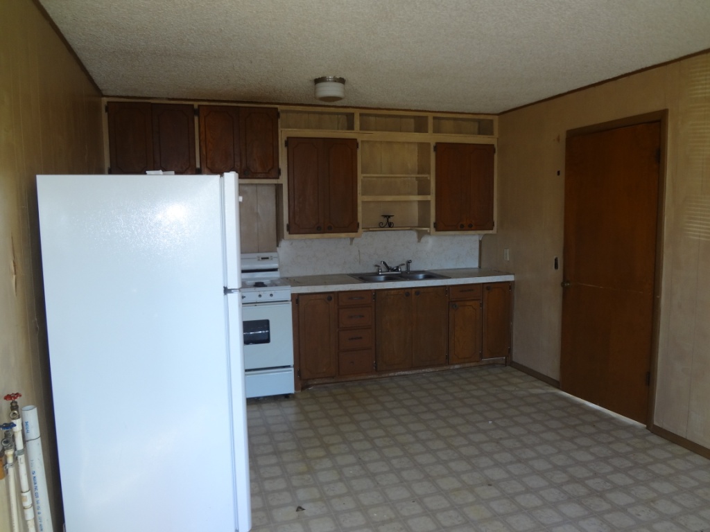 319 S 9th, Chickahsa, OK 73018
