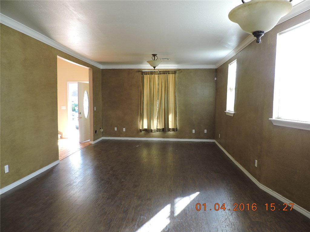 826 W Kansas, Chickasha, OK 73018