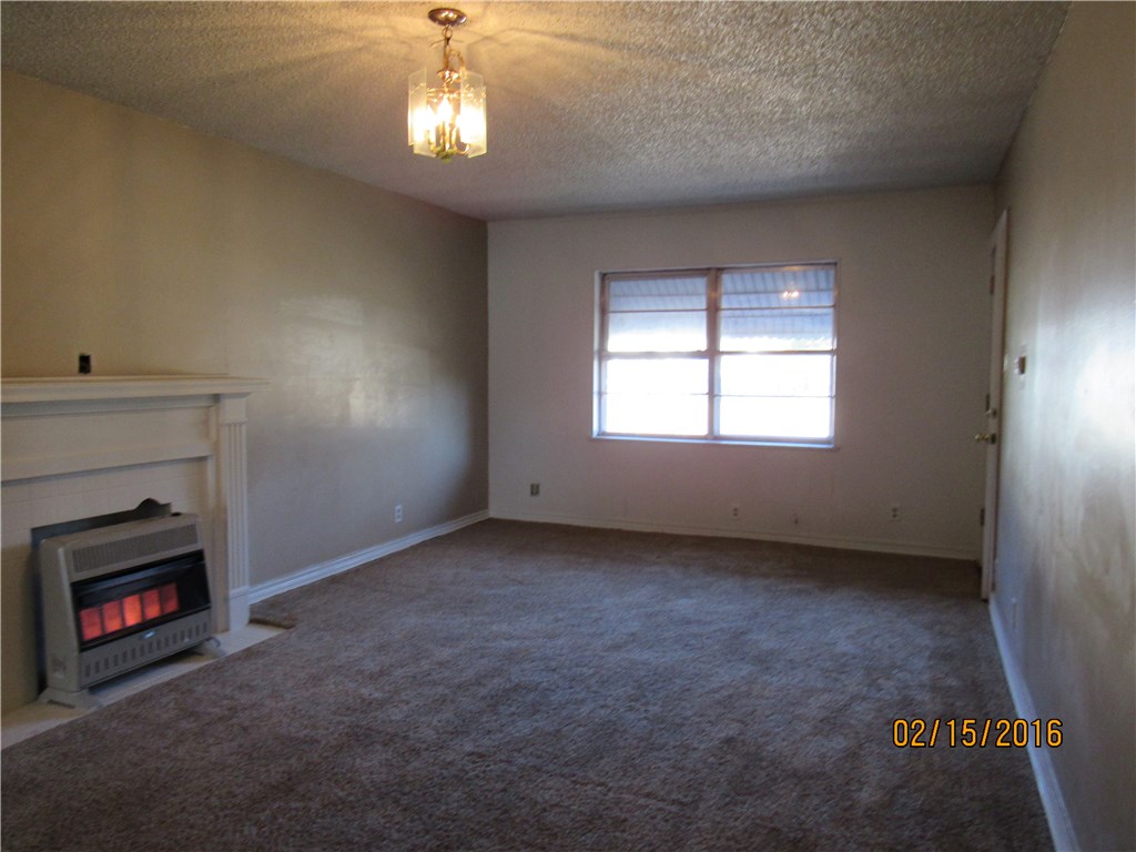 1107 W Texas, Chickasha, OK 73018