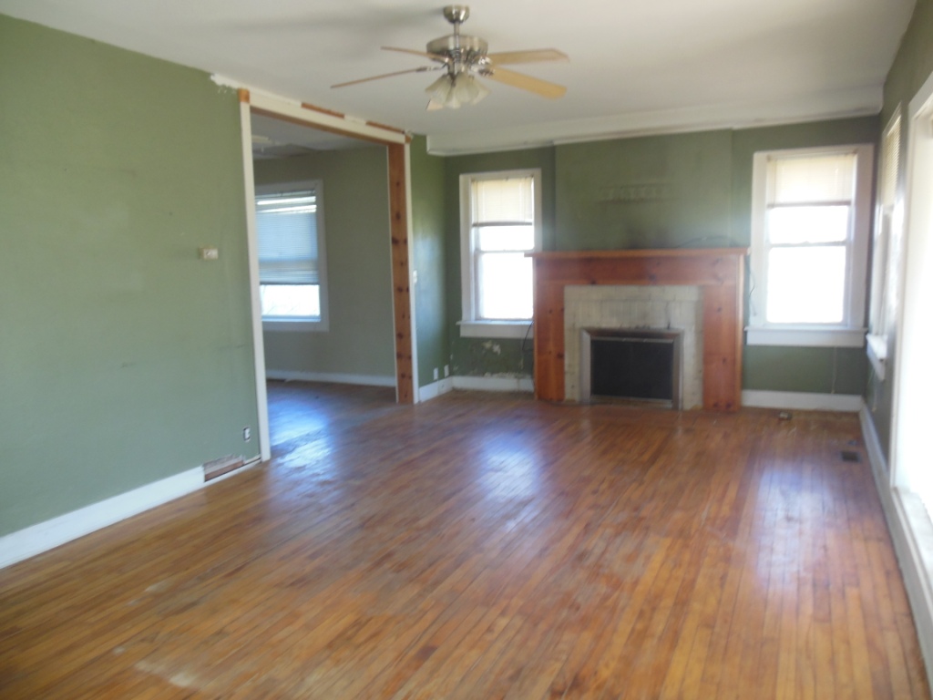 624 S 8th, Chickasha, OK 73018