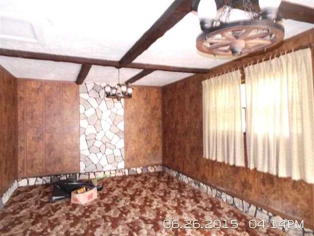 820 E Choctaw Avenue, Chickasha, OK 73018