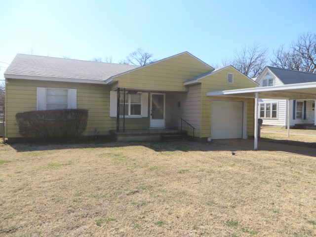 1723 Idaho, Chickasha, OK 73018