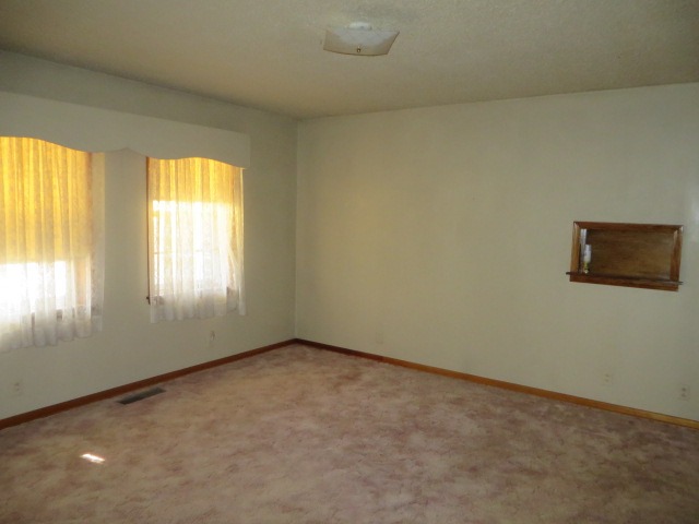 1723 Idaho, Chickasha, OK 73018