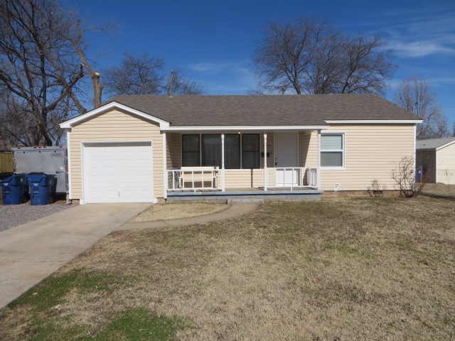 620 Wisconsin, Chickasha, OK 73018