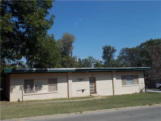 1418 Missouri, Chickasha, OK 73018