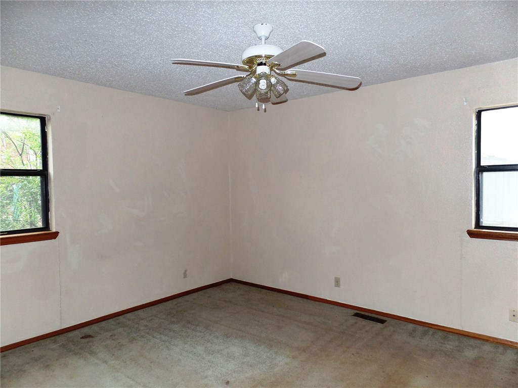 16 Highland Drive, Chickasha, OK 73018