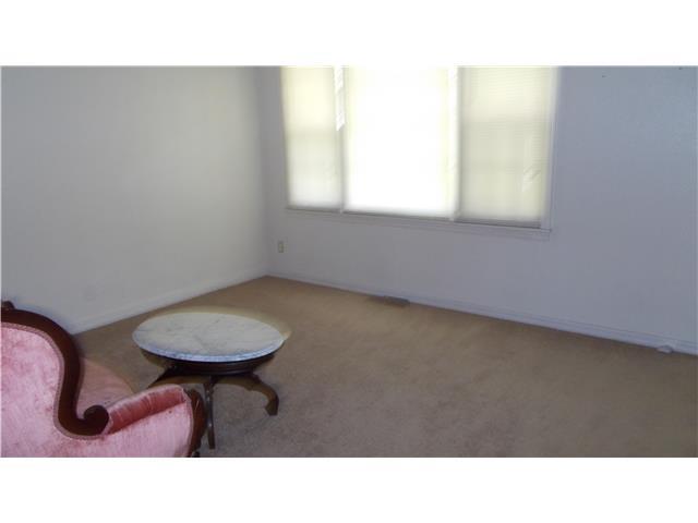 811 S 13 th, Chickasha, OK 73018