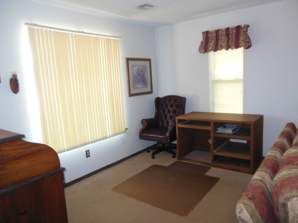 35 Hillcrest, Chickasha, OK 73018