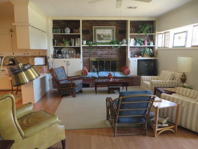 1404 S 16th Street, Chickasha, OK 73018