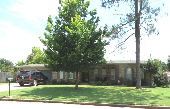 107 Belmont, Chickasha, OK 73018