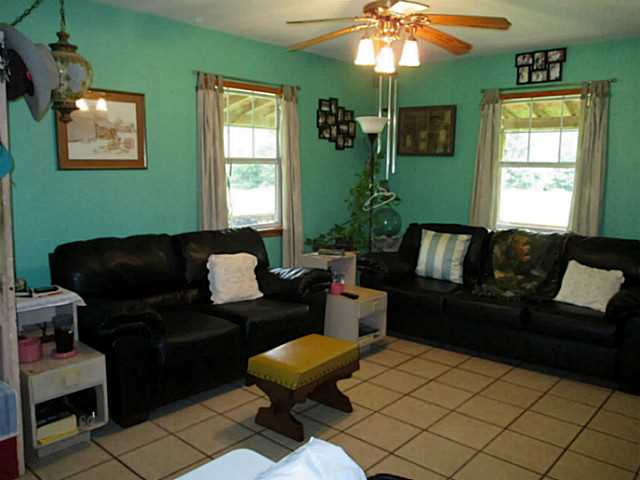 2708 County Street 2796, Chickasha, OK 73018