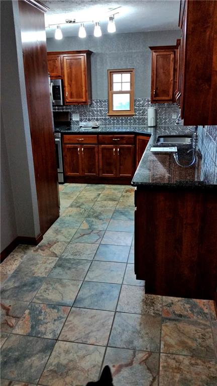 1814 Park Avenue, Chickasha, OK 73018