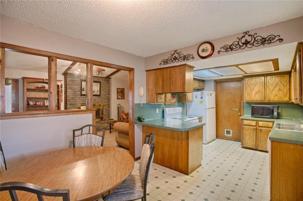 2323 Dixon Road, Choctaw, OK 73020