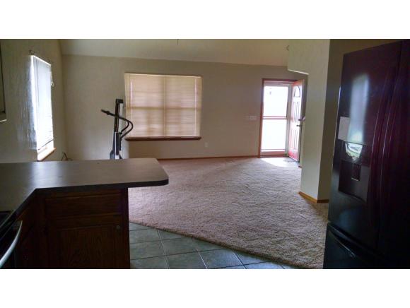 11699 N 2440, Colony, OK 73021