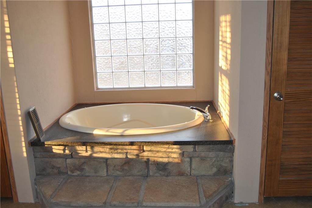 1650 County Road 1360, Chickasha, OK 73023