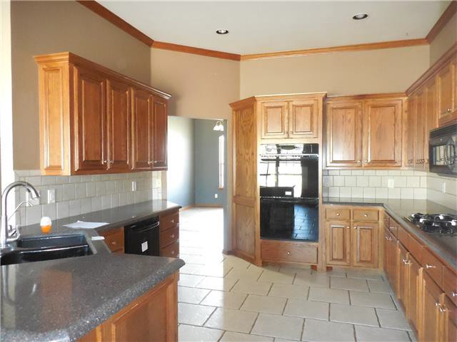 4251 Darril RdEdmond, OK, 73025Logan County