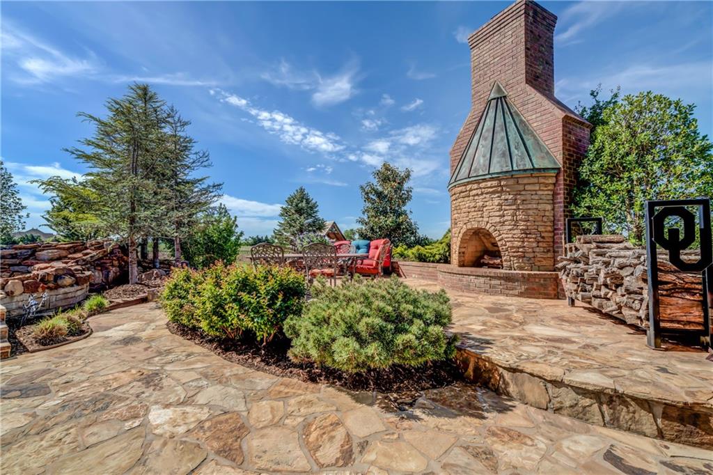 23000 N May Avenue, Edmond, OK 73025