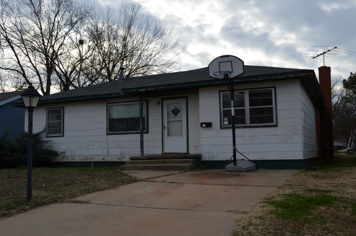 1815 W Oklahoma, Guthrie, OK 73028