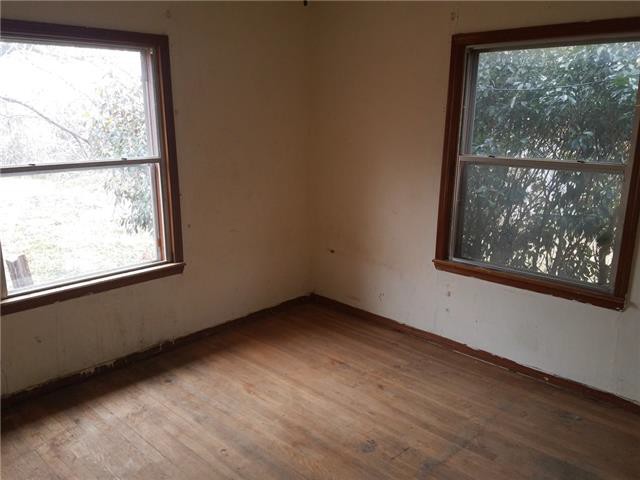 824 N Basket StCyril, OK, 73029Caddo County